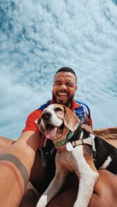 Raoni Oliveira transforma mudança em aventura épica pelo Brasil