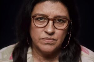 Regina Casé se defende de fama de antipática e dispara: ‘Preconceito!’