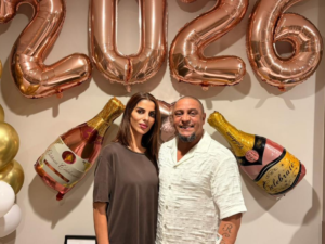 Roberto Carlos se casa com empresária espanhola em cerimônia intimista