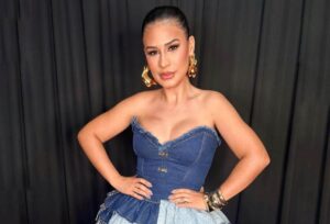 Simone Mendes Arrebenta no São João com Festas Lotadas no Nordeste