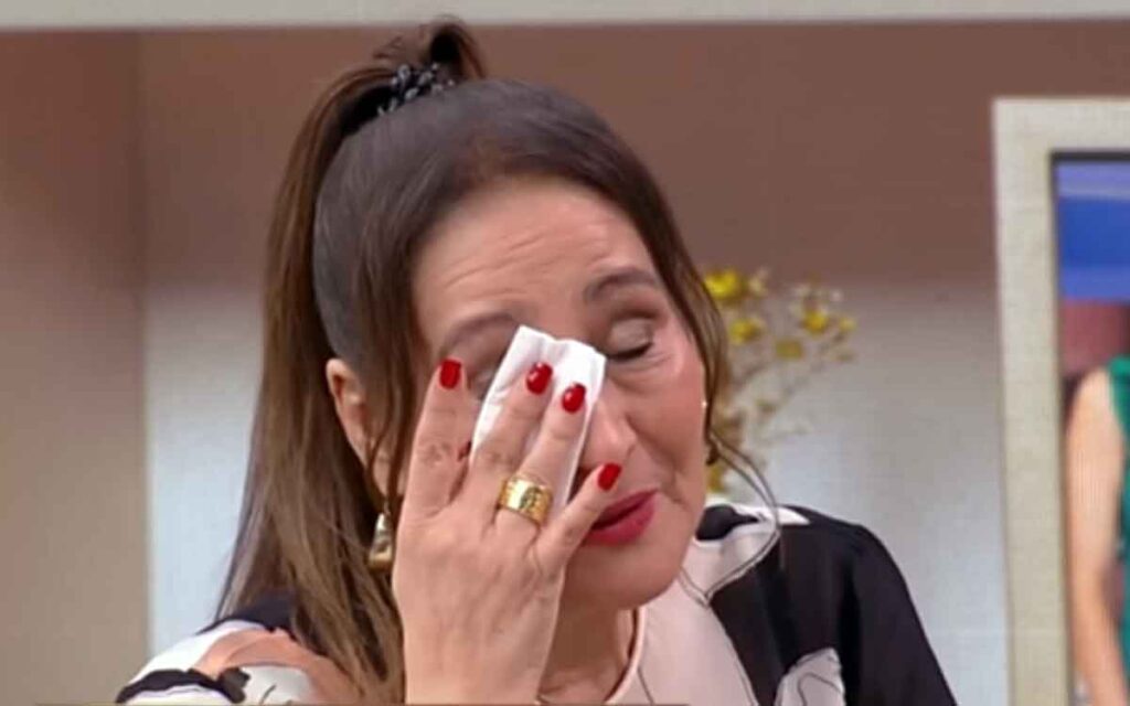 Sonia Abrão expõe briga feia com apresentador famoso