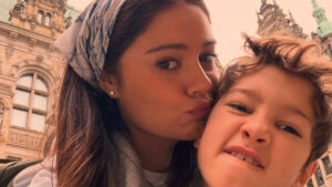 Sophie Charlotte curte férias paradisíacas em Hamburgo ao lado do filho