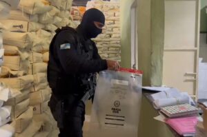 Taxa da Bala: Tráfico e Milícia Cobram ‘Tarifaço’ do Crime no Rio