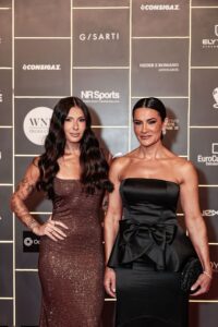 Ana Castela marca presença no leilão de Neymar ao lado da mãe Michele