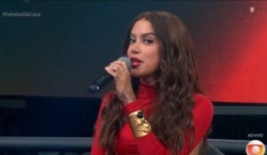 Anitta detona grade da Globo e leva plateia ao delírio em ‘Estrelas da Casa’