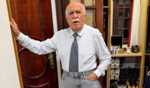 Ary Fontoura aos 93 anos faz desabafo emocionante: ‘A idade pesa’