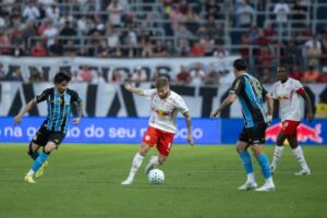 Bragantino Marca no Sufoco e Deixa Grêmio Tremendo Antes do Gre-Nal Clássico!