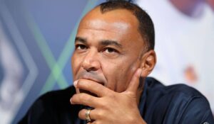 Cafu Abre o Jogo Sobre Parceria com Ancelotti: Revelações Bombásticas!