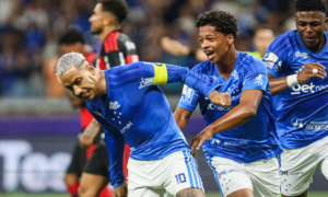 Cruzeiro Arranca Vitória no Último Lance Contra Flamengo