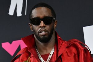 Sean ‘Diddy’ Combs tem soltura adiada após se envolver em briga na cadeia