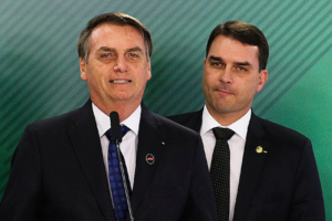 Flávio Bolsonaro: conheça o filho que quer ocupar o lugar do pai na Presidência