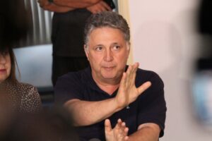 Garotinho Diz que Alerj é Facção Criminosa ao Lado de Milícia e Tráfico