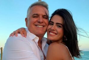 Orlando Morais comemora aniversário da filha com Glória Pires