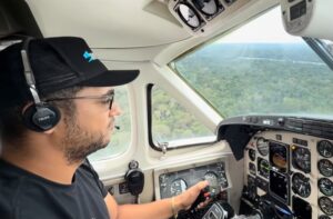 Juliano da Dupla Henrique Impressiona Como Piloto