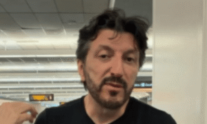 Esposa de Lito Souza revela diagnóstico chocante: influenciador tem doença rara
