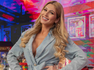 Lívia Andrade curte vida de solteira em Ibiza e revela perrengue hilário que aconteceu na balada