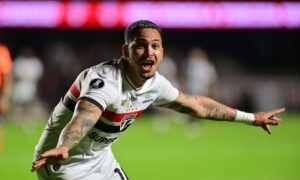 Luciano Comemora Vitória do São Paulo em Meio à Crise: ‘Pior Fase da História’