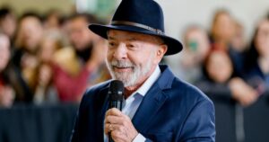 Lula é oficializado como candidato à reeleição: buscando quarto mandato!