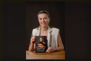 Manu da Peixaria lança livro bombado sobre sua trajetória de sucesso