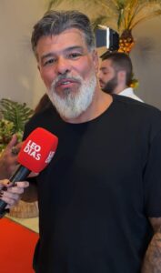 Maurício Mattar volta à TV com dose dupla de sucesso