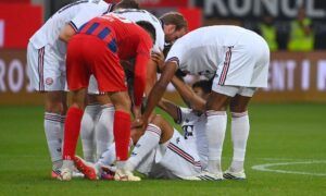 Jamal Musiala recebe diagnóstico após sofrer segundo desmaio em campo