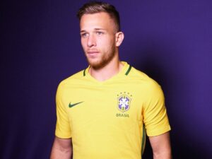 Neymar Aprova Chegada de Arthur Melo no Santos