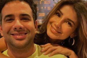 Paula Fernandes completa 42 anos com declaração carinhosa do irmão