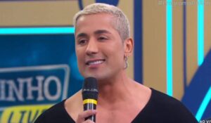 Ratinho Causa Polêmica Ao Chamar Sertanejo Tiago de ‘Viado’ ao Vivo no SBT