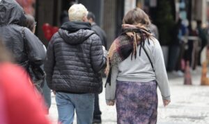 São Paulo acorda congelada: Defesa Civil alerta para frio intenso