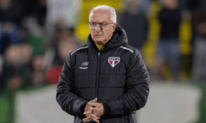 São Paulo quebra jejum de 10 jogos e alivia pressão em cima de Dorival