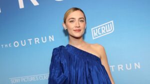 Saoirse Ronan quer ser vilã em James Bond e ir para o lado sombrio