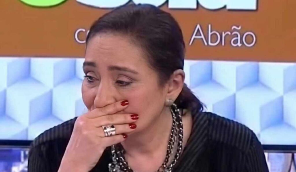 Sonia Abrão faz reflexão após incêndio devastador e desabafa sobre perdas