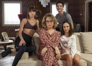 Tatá Werneck completa 43 anos e celebra carreira de sucesso na TV