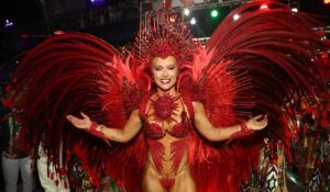 Virginia Fonseca segue desfilando no Carnaval mesmo após sair da Grande Rio
