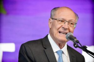 Alckmin afirma que Lula preservará tradições católicas em meio a polêmica sobre Nossa Senhora