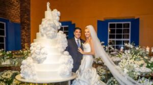 Ana Hickmann e Edu Guedes fazem bolo espetacular de 9 andares no casamento