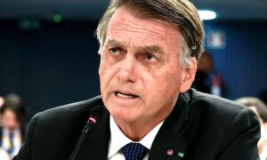 Bolsonaro Enfrenta Cansaço e Fadiga: Médico Revela Orientações