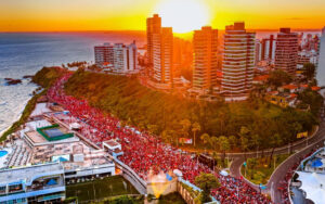Mar de gente: comícios de Lula arrastam multidões em Recife, Fortaleza e Salvador na reta final
