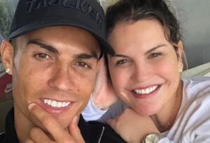 Irmã de Cristiano Ronaldo abre baú de fotos e relembra origem humilde da família na Madeira