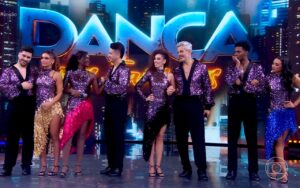 Dança dos Famosos tem beijo quente no palco e primeiras eliminações da temporada!