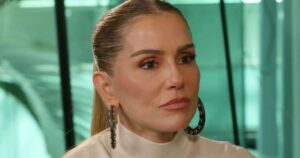 Deborah Secco revela motivo para esconder romance e toma decisão inesperada sobre relacionamento