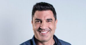 Edu Guedes aparece desanimado em festa de casamento luxuosa com Ana Hickmann e web zoação viral!