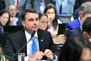 Pastor próximo de Flávio Bolsonaro defende retirada de Nossa Senhora Aparecida como padroeira do Brasil
