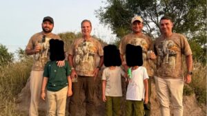 Flávio Bolsonaro embarcou em viagens com investigados no escândalo do INSS