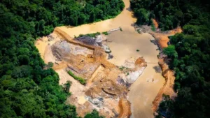 Mineradora ré por garimpo ilegal em Yanomami fornecia estanho para indústria bélica dos EUA