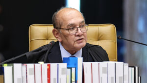 Gilmar Mendes alerta para risco à Justiça Eleitoral: ‘politização vem de dentro’