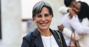 Glória Pires fecha processo na Justiça após 4 anos: entenda quanto pagou à ex-cozinheira