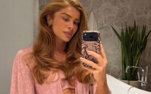 Grazi Massafera surge sensual de lingerie e deixa fãs em choque: ‘Deusa’