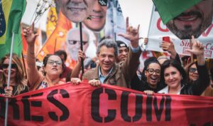 Haddad chama sistema de ônibus de SP de ‘vespeiro’ após investigação sobre PCC