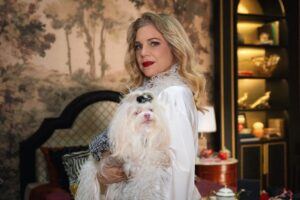 Isabel Teixeira revela as diferenças entre ela e Pilar em entrevista dupla hilária!